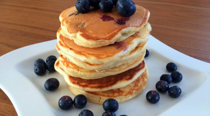 Blueberry pancakes met citroen